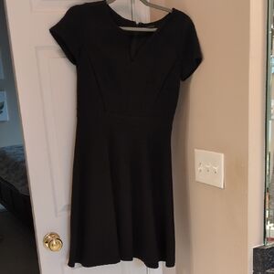 Ann Taylor Black Textured Fit-and-Flare Knee Length Dress Size 0